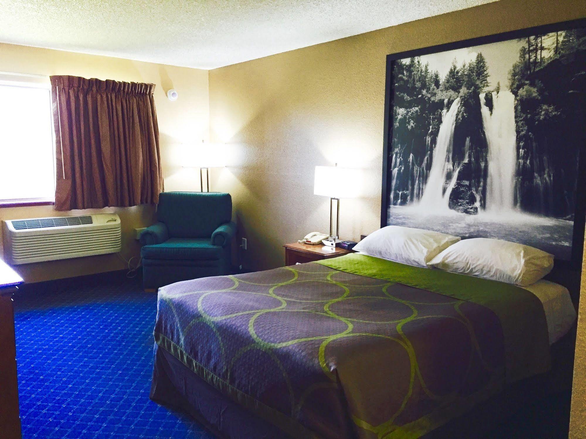 Hotel Super 8 By Wyndham Arcata Exterior foto